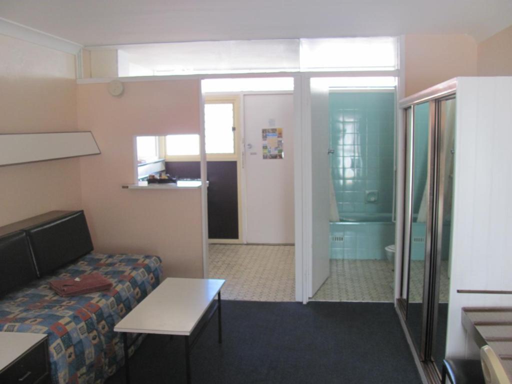 City Beach Motel Wollongong Szoba fotó