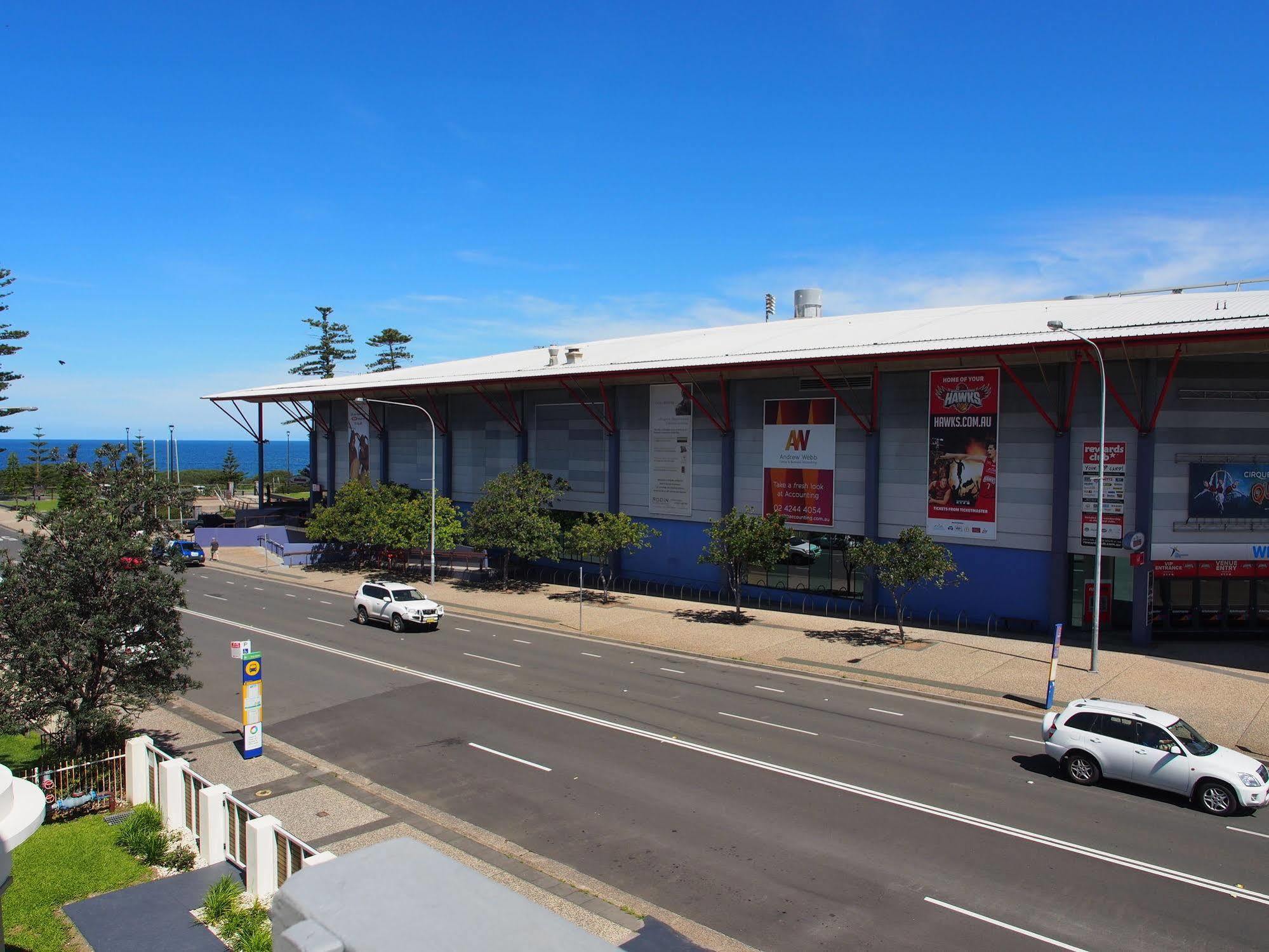 City Beach Motel Wollongong Kültér fotó